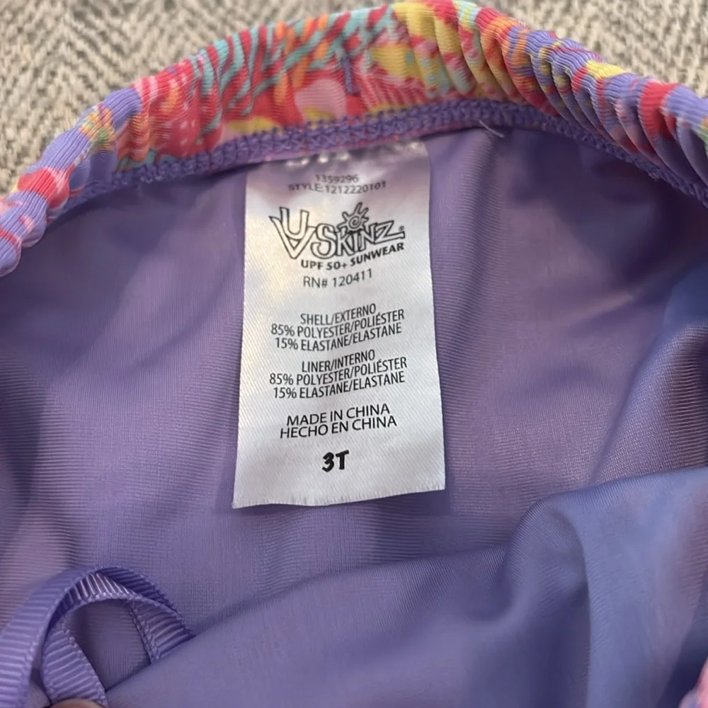 UV Skinz swim set size 3T
